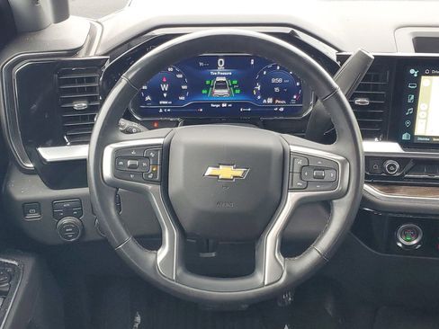 Used 2023 Chevrolet Silverado 1500 LT image 25