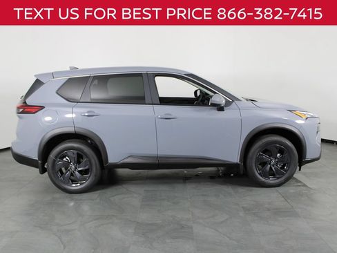 New 2026 Nissan Rogue SV AWD/4WD image 12
