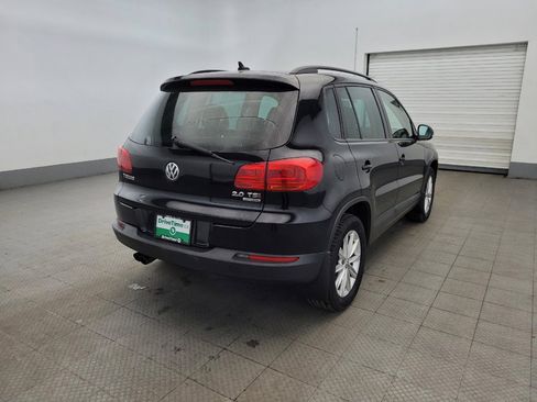 Used 2015 Volkswagen Tiguan SE image 9