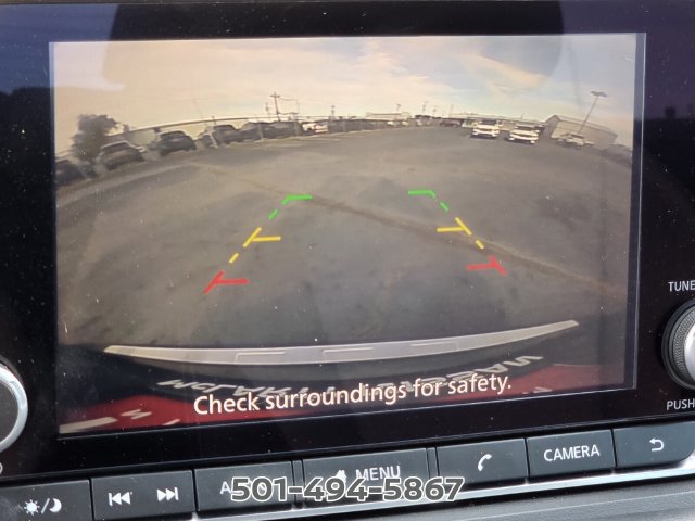 Used 2023 Nissan Rogue SV FWD image 18