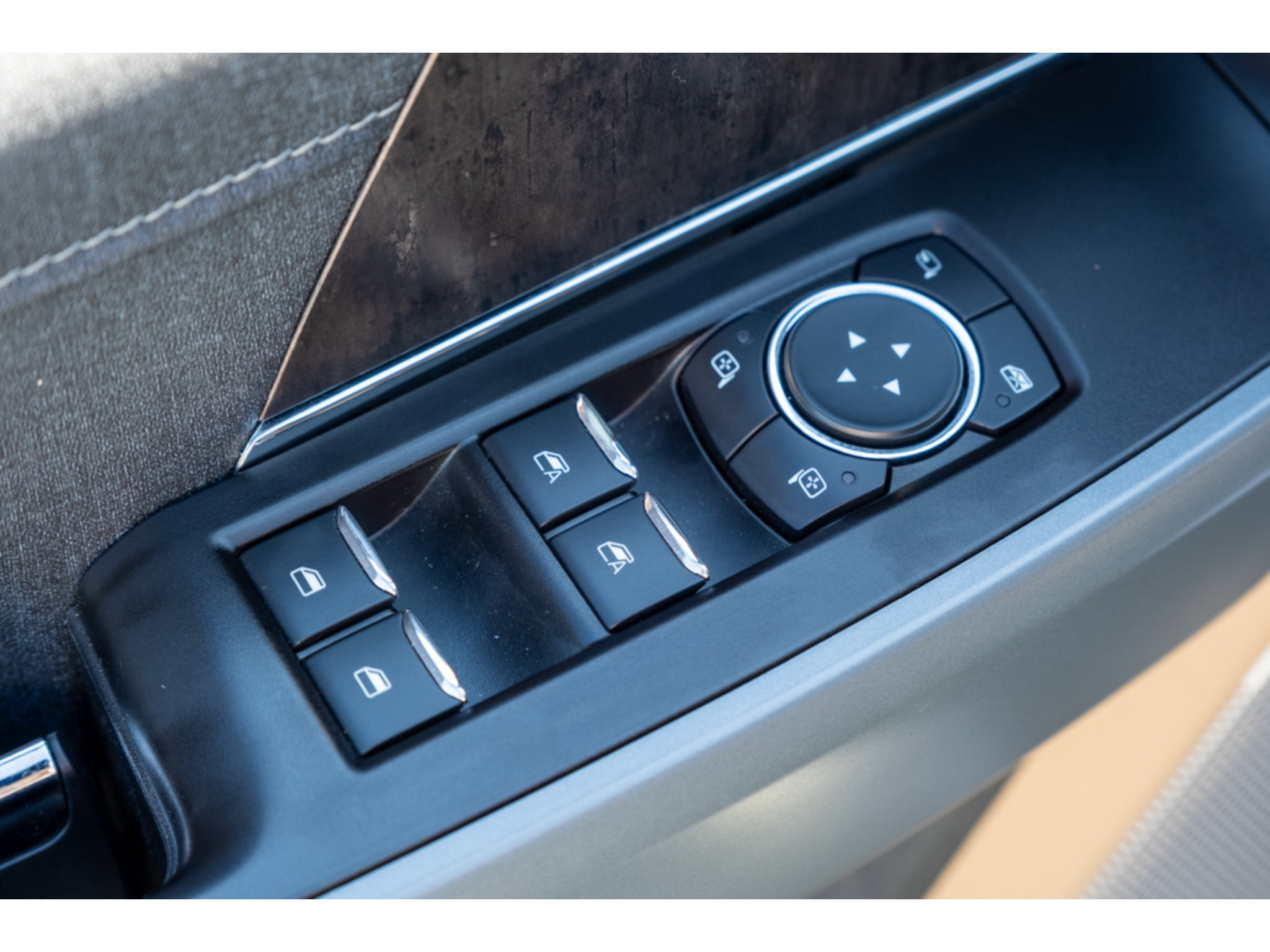Used 2022 Ford F150 Lariat AWD/4WD image 14