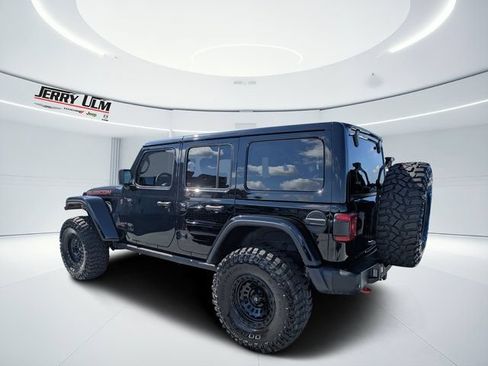 Used 2022 Jeep Wrangler Unlimited Rubicon w/ Steel Bumper Group AWD/4WD image 5