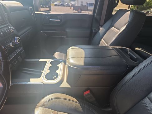 Used 2023 GMC Sierra 2500 Denali w/ Denali Ultimate Package AWD/4WD image 23