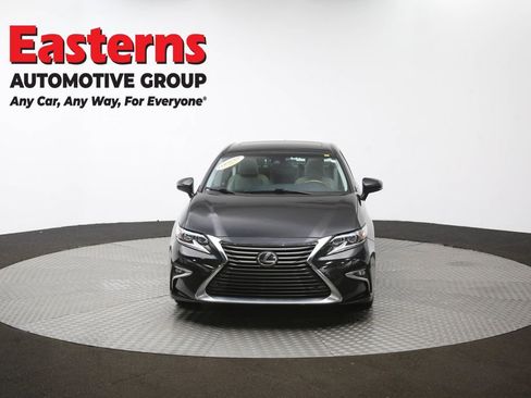Used 2018 Lexus ES 350 w/ Luxury Package w/Wood Trim FWD image 57
