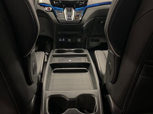 Used 2025 Honda Odyssey Touring image 28