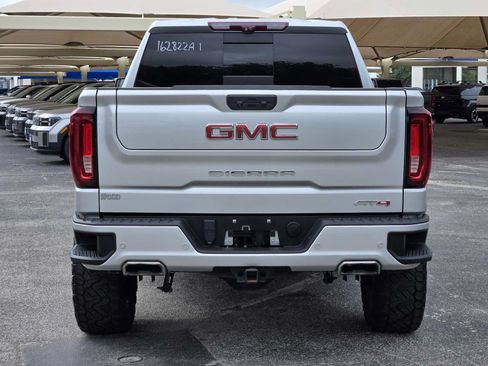 Used 2022 GMC Sierra 1500 AT4 w/ AT4 Premium Package AWD/4WD image 6