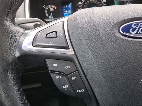 Used 2017 Ford Edge SEL w/ Equipment Group 201A image 19
