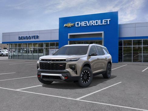 New 2026 Chevrolet Traverse Z71 w/ Driver Confidence Package image 8