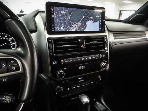 Certified 2023 Lexus GX 460 Premium w/ Premium Package AWD/4WD image 15