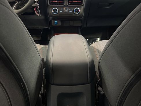 Used 2024 Ford Maverick XLT image 28