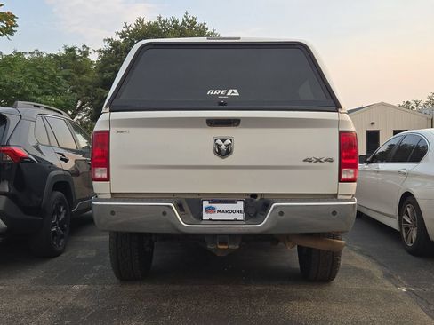 Used 2016 RAM 2500 Tradesman w/ Chrome Appearance Group AWD/4WD image 8