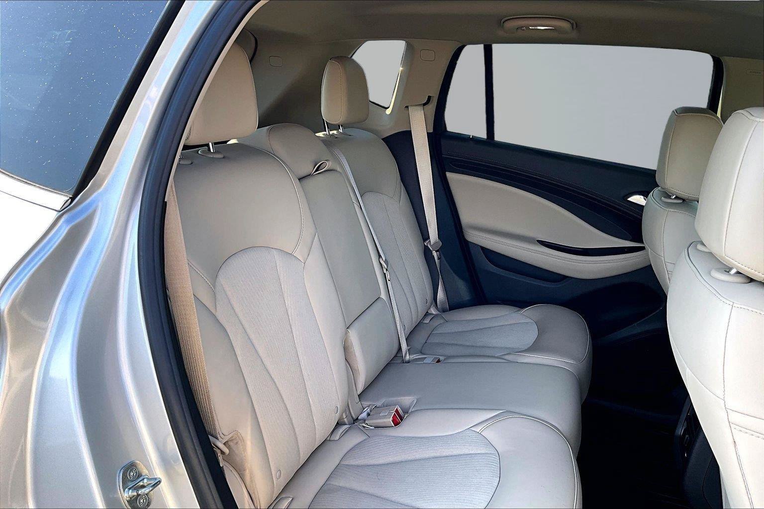 Used 2018 Buick Envision Preferred FWD image 27
