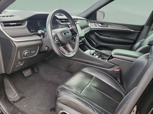 Used 2021 Jeep Grand Cherokee L Overland w/ Luxury Tech Group IV AWD/4WD image 13