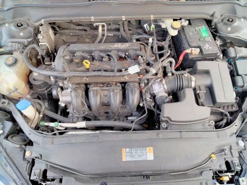 Used 2018 Ford Fusion SE image 17