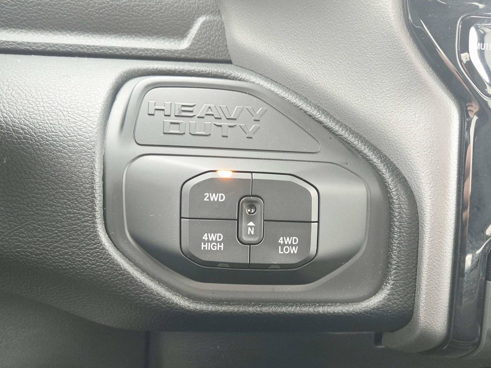 Used 2026 RAM 2500 Big Horn AWD/4WD image 32