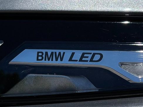 Used 2025 BMW X7 xDrive40i w/ M Sport Package AWD/4WD image 56