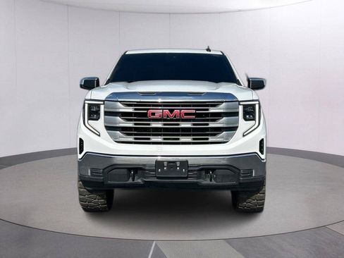 Used 2023 GMC Sierra 1500 SLE AWD/4WD image 9