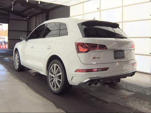 Used 2022 Audi SQ5 Premium Plus w/ Premium Plus Package image 9