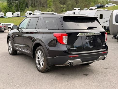Used 2023 Ford Explorer Limited w/ Equipment Group 301A AWD/4WD image 7