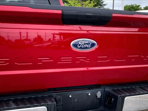 Used 2023 Ford F250 XLT w/ FX4 Off-Road Package AWD/4WD image 10