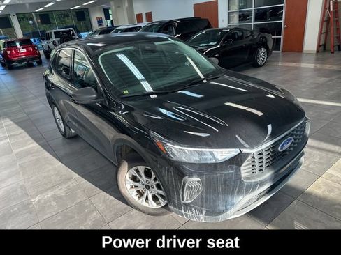 Used 2023 Ford Escape Active AWD/4WD image 7