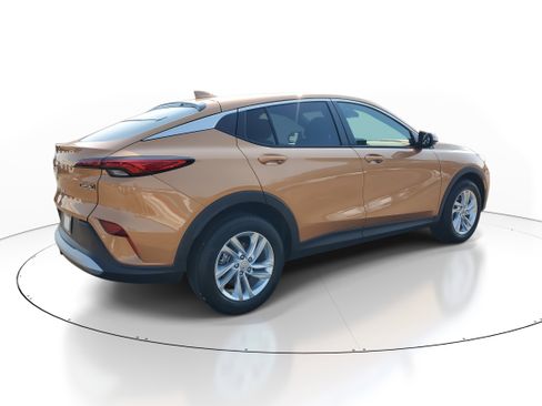 New 2025 Buick Envista Preferred image 3