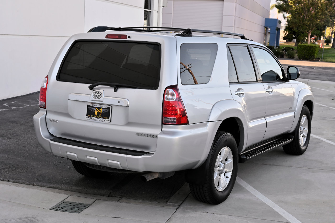 Used 2008 Toyota 4Runner SR5 RWD image 6