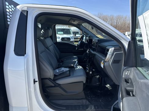 New 2024 Ford F550 4x4 Regular Cab Super Duty image 26