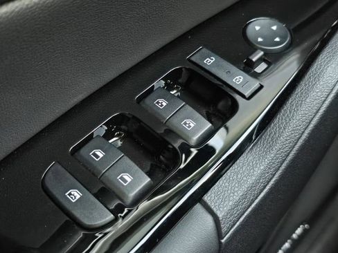 New 2025 Kia Sportage SX Prestige image 35