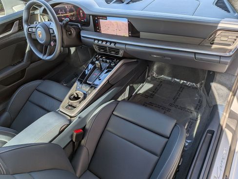 Certified 2025 Porsche 911 Carrera image 28