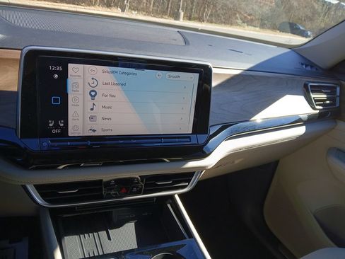 New 2026 Volkswagen Atlas SE AWD/4WD image 17
