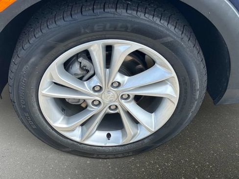 Used 2023 Buick Encore GX Preferred w/ Cold Weather Comfort Package FWD image 10