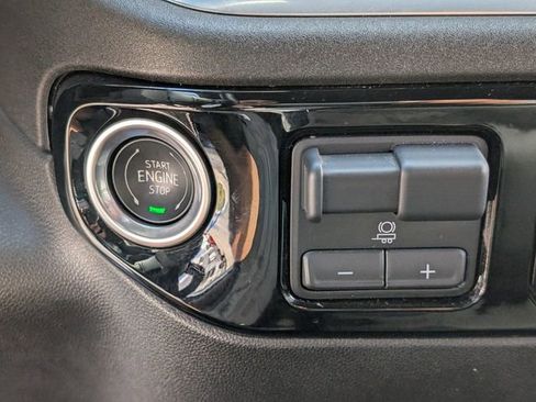 Used 2025 Chevrolet Silverado 1500 LT w/ Work Truck Package image 32