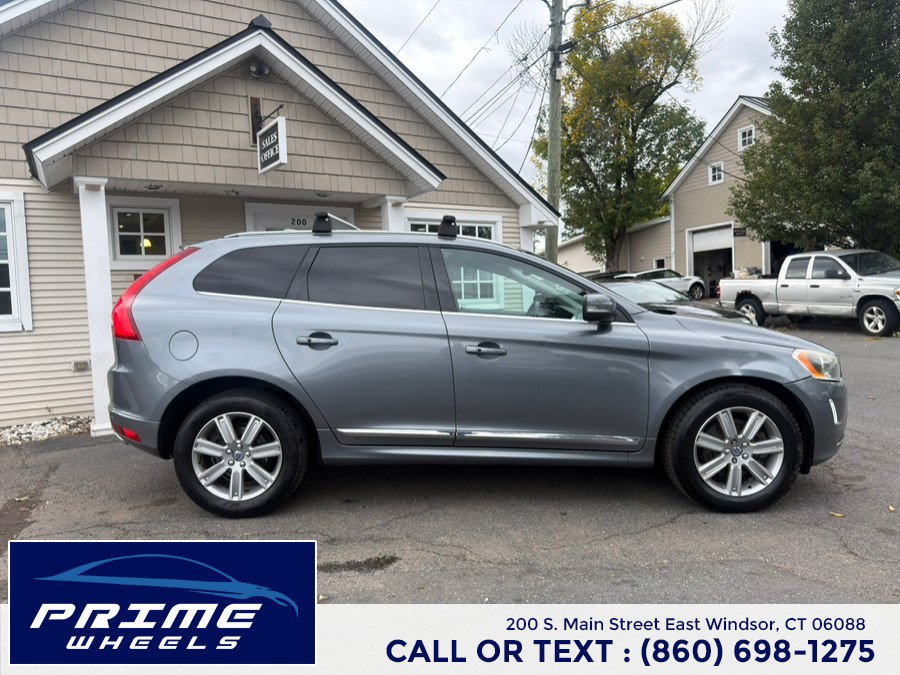 Used 2016 Volvo XC60 T6 AWD/4WD image 8