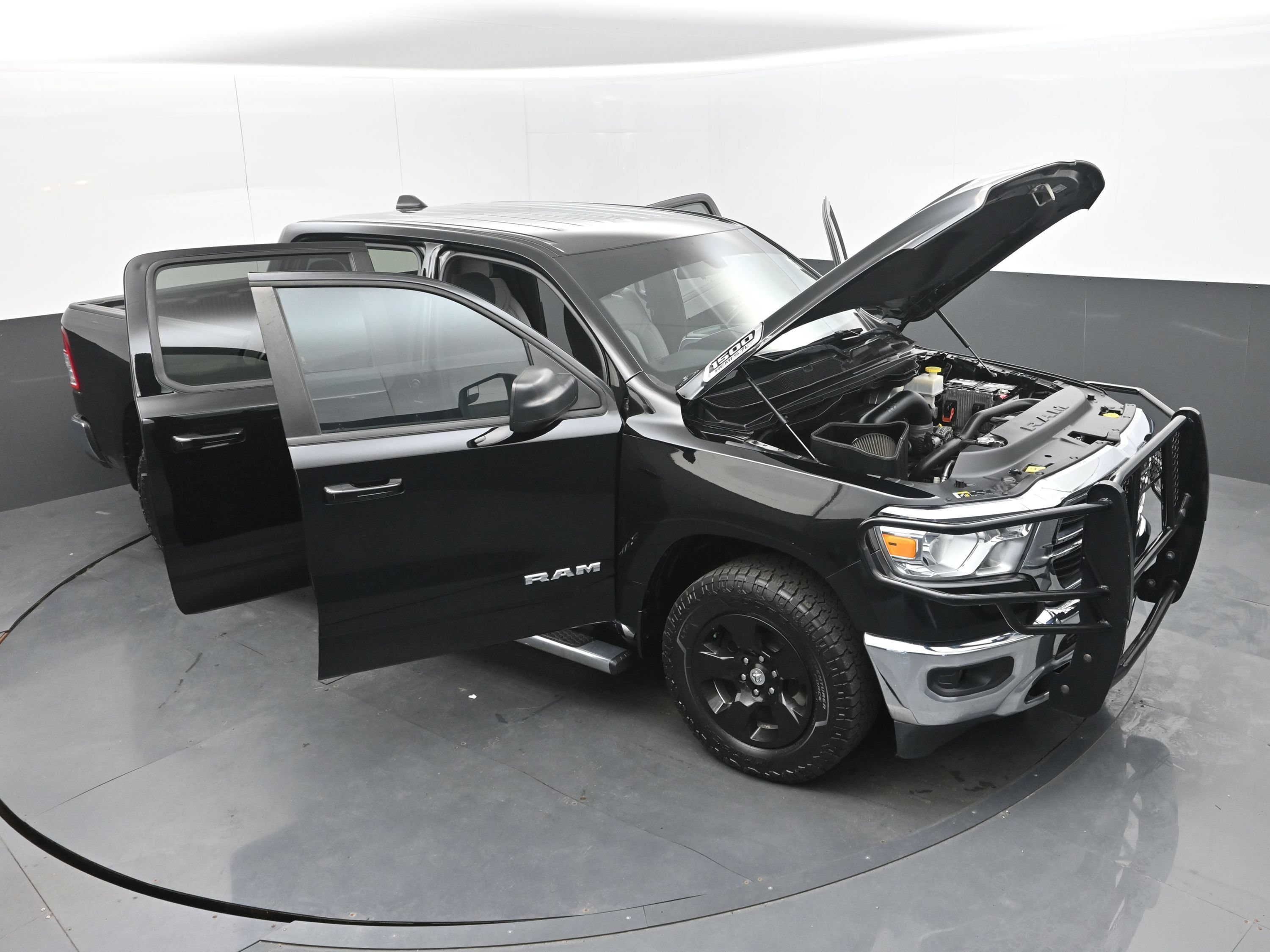 Used 2021 RAM 1500 Big Horn AWD/4WD image 40