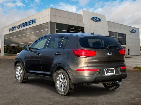 Used 2015 Kia Sportage LX image 3