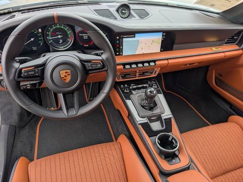Certified 2024 Porsche 911 GT3 RS RWD image 6