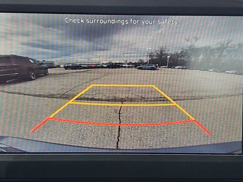 Used 2023 Hyundai Elantra SEL image 27