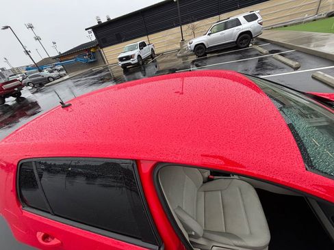 Used 2017 Volkswagen Golf S image 29