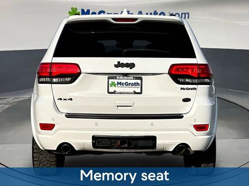 Used 2015 Jeep Grand Cherokee Overland image 6