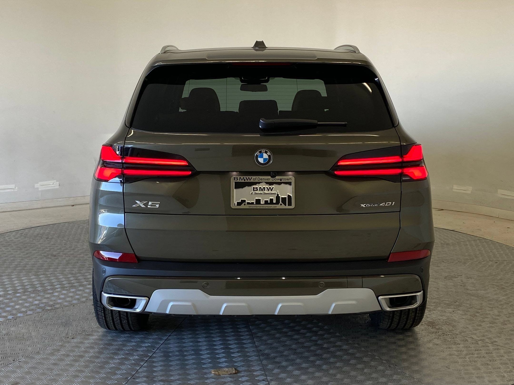 Used 2026 BMW X5 xDrive40i w/ Climate Comfort Package AWD/4WD image 10