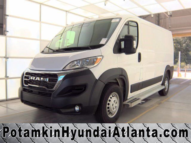 Used 2025 RAM ProMaster 2500 w/ U-Haul Equipment Group FWD image 1