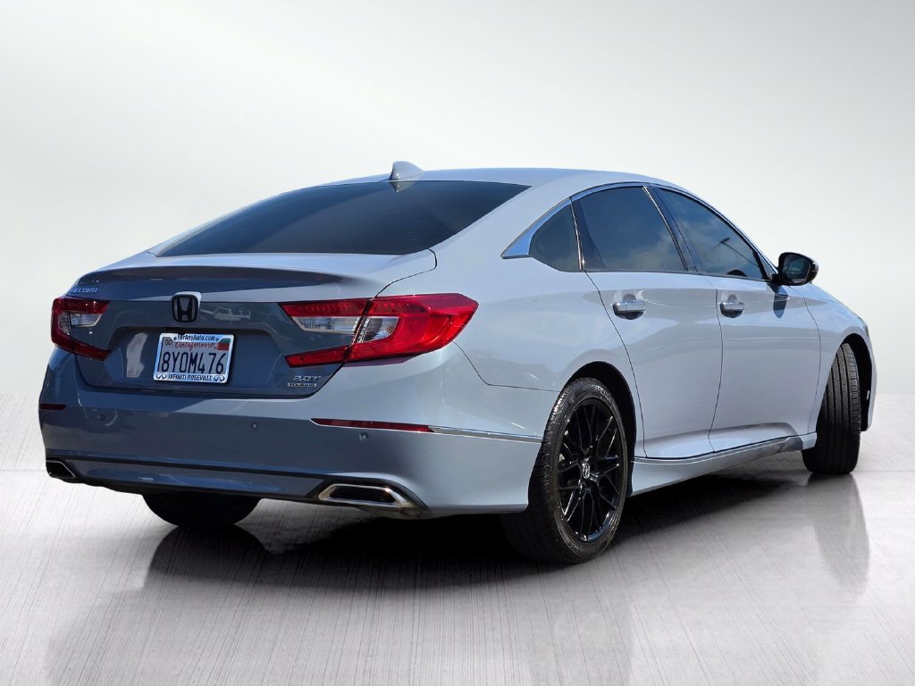 Used 2021 Honda Accord Touring image 4