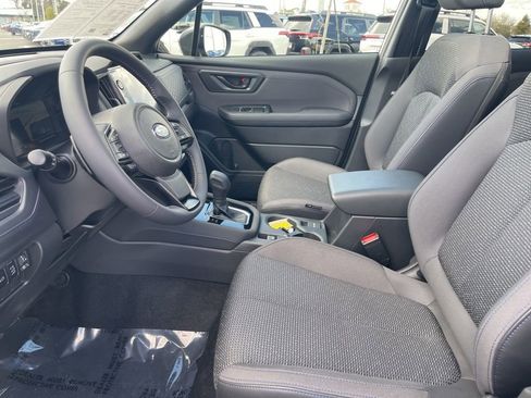 Used 2025 Subaru Forester Premium w/ Protection Package (1PH) image 23