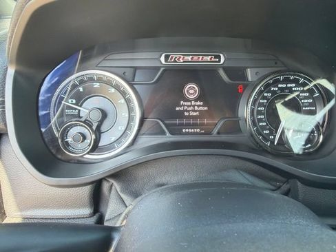 Used 2020 RAM 1500 Rebel w/ Rebel Level 1 Equipment Group AWD/4WD image 4
