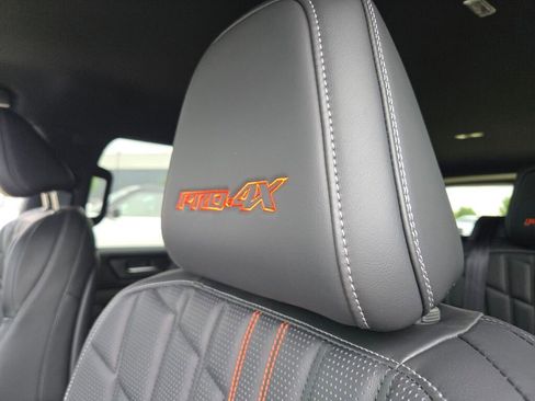 New 2025 Nissan Armada PRO-4X image 23