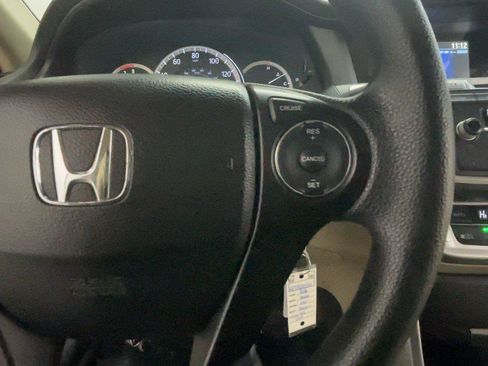 Used 2013 Honda Accord LX image 36