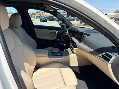 Used 2025 BMW 330i Sedan RWD image 26
