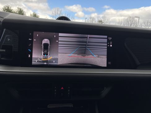 Certified 2024 Porsche Cayenne Coupe image 19