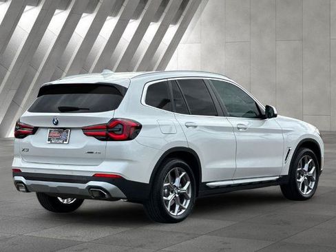 Used 2024 BMW X3 xDrive30i w/ Premium Package AWD/4WD image 3